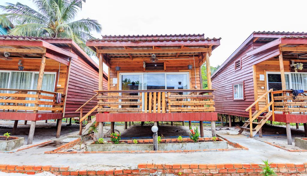 Smile Resort Kaoh Touch Bagian luar foto