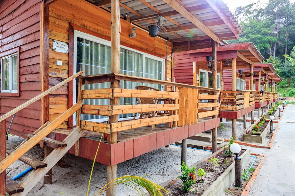 Smile Resort Kaoh Touch Bagian luar foto