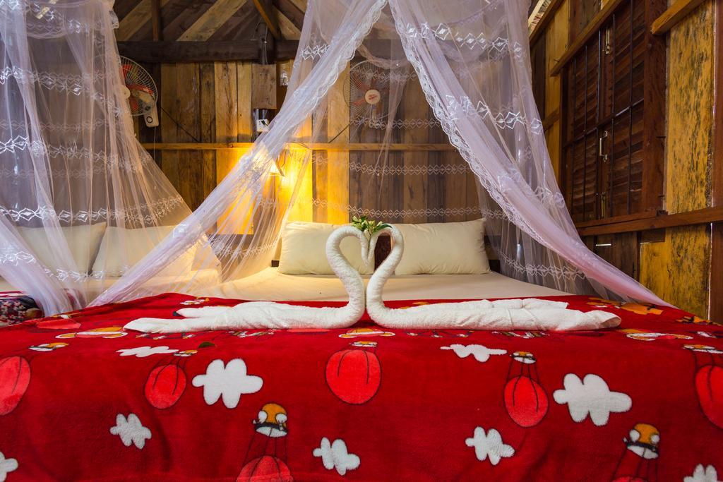 Smile Resort Kaoh Touch Bagian luar foto