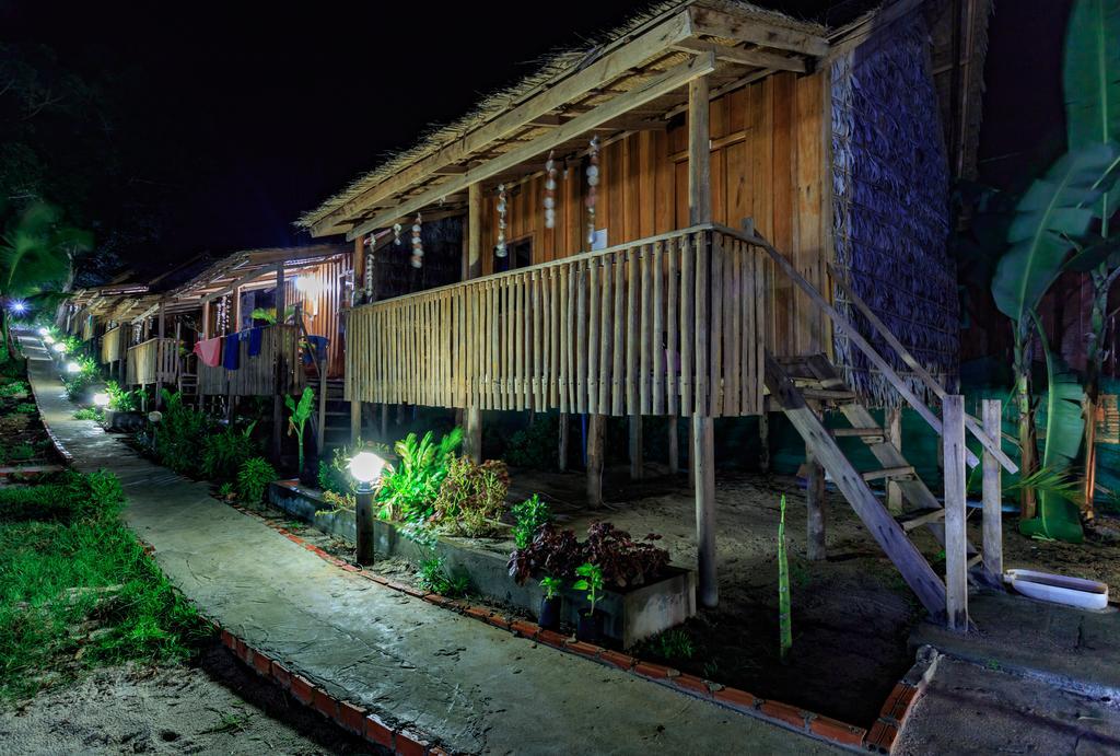 Smile Resort Kaoh Touch Bagian luar foto