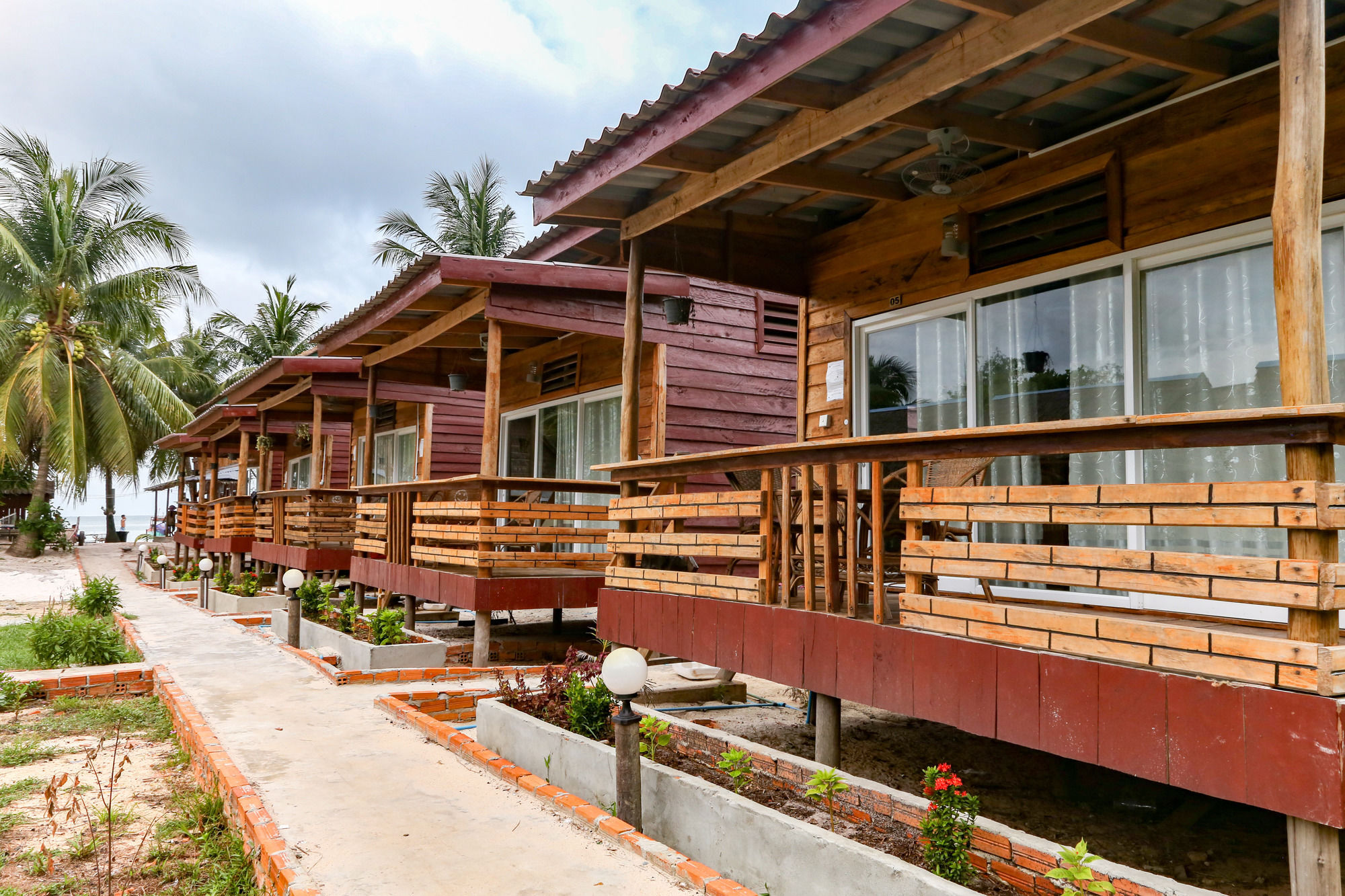 Smile Resort Kaoh Touch Bagian luar foto